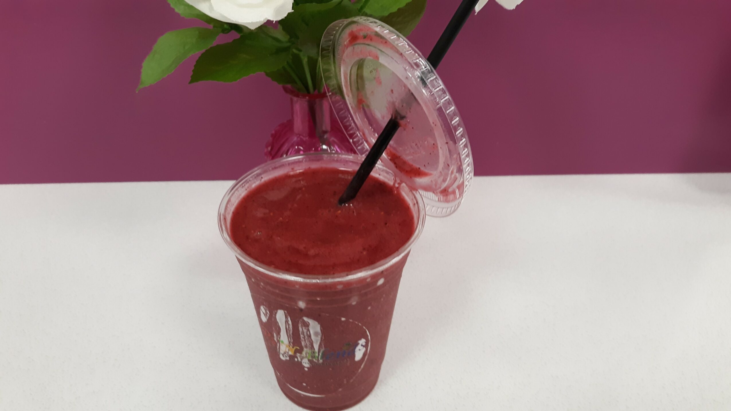 Blend, sip, conquer! Creating the smoothest smoothies with the Geepas