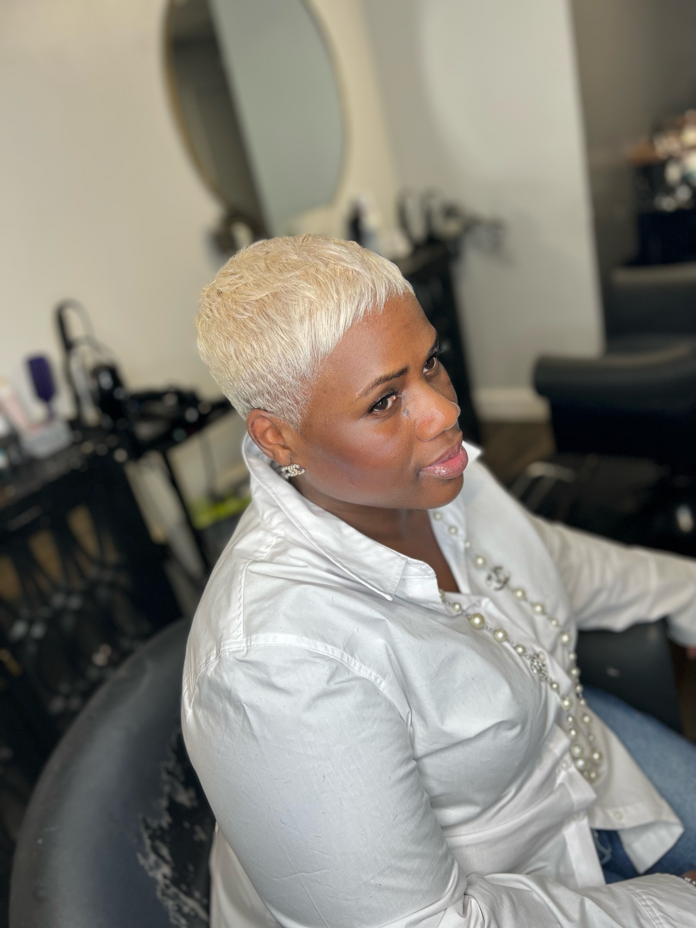 Community Highlights: Meet Ebony Selima Peterson of Salon ESelim - Voyage  ATL Magazine | ATL City Guide